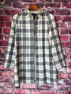 Authentic Vintage Burberry London Single-Breasted Car Coat
